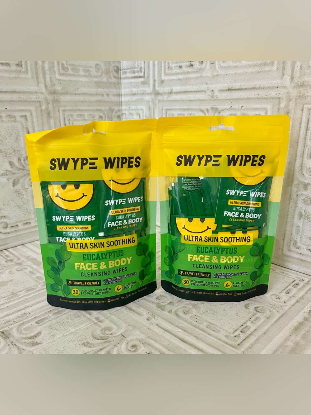Lot Of 2 - Face & Body Cleansing Wipes Eucalyptus Ultra Skin Soothing 60 Packets